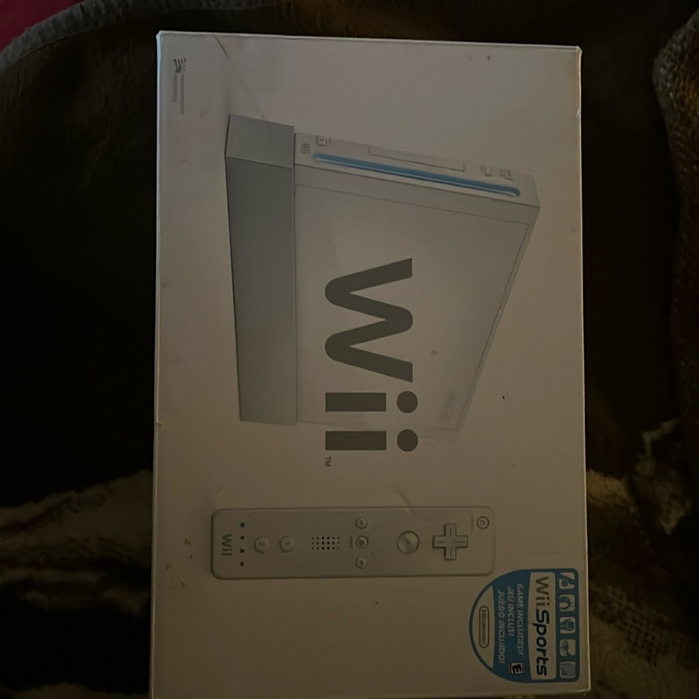 Wii GAME SYSTEM & 5 Games